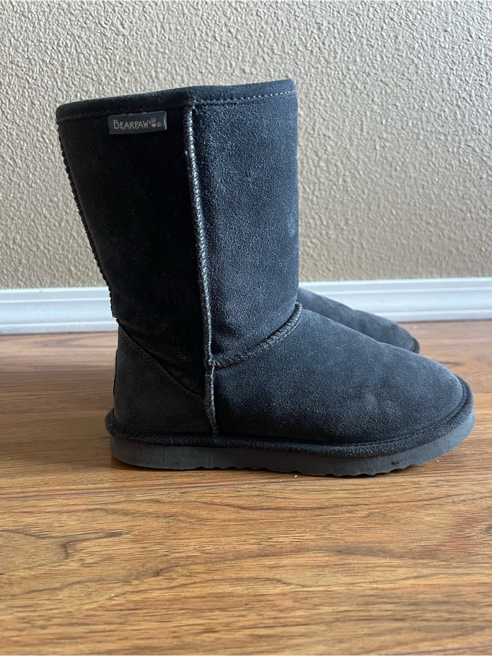 BearPaw Black Classic Short Suede Boots